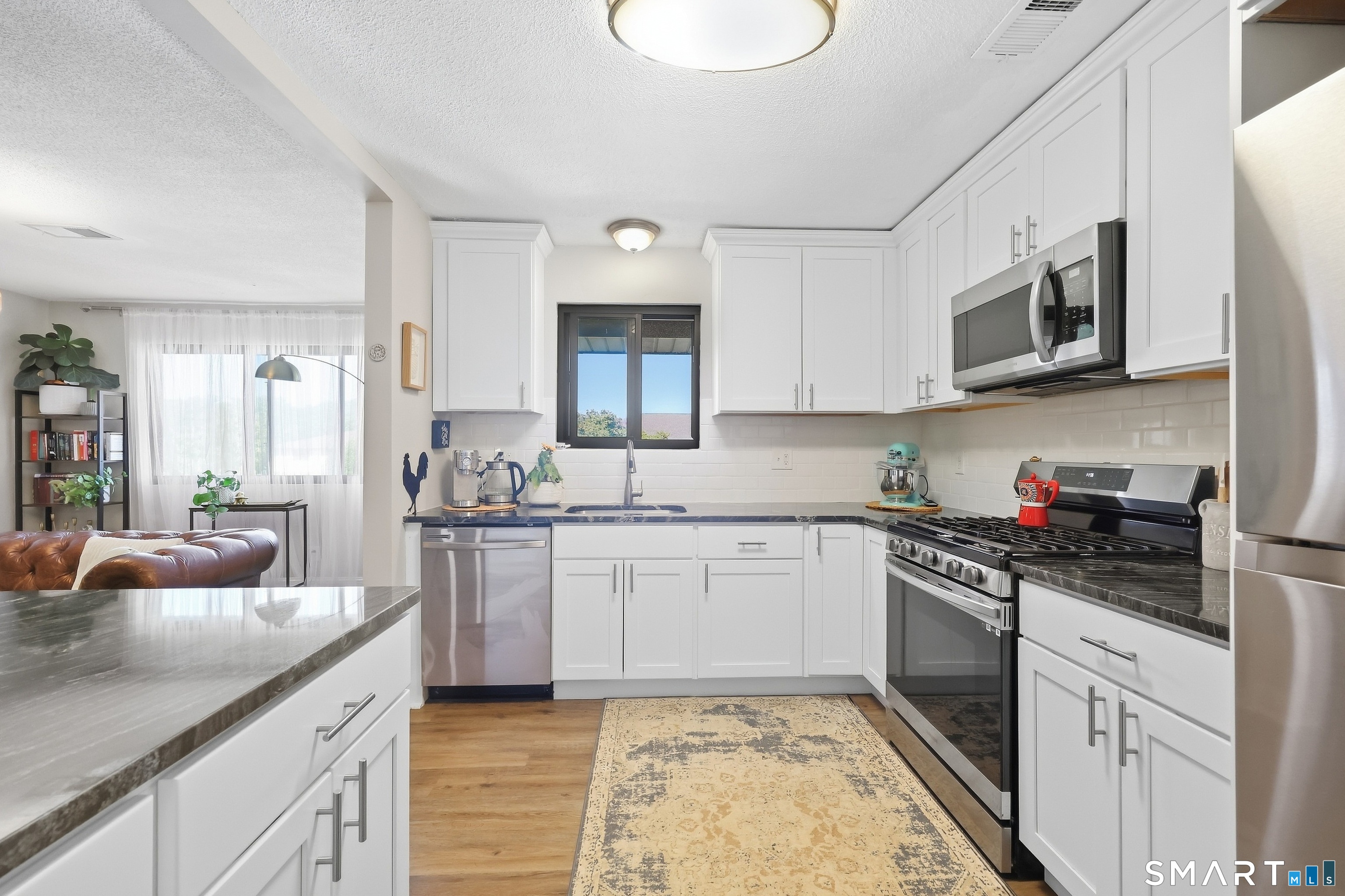 55 Thompson 17b Street Property Photo 7