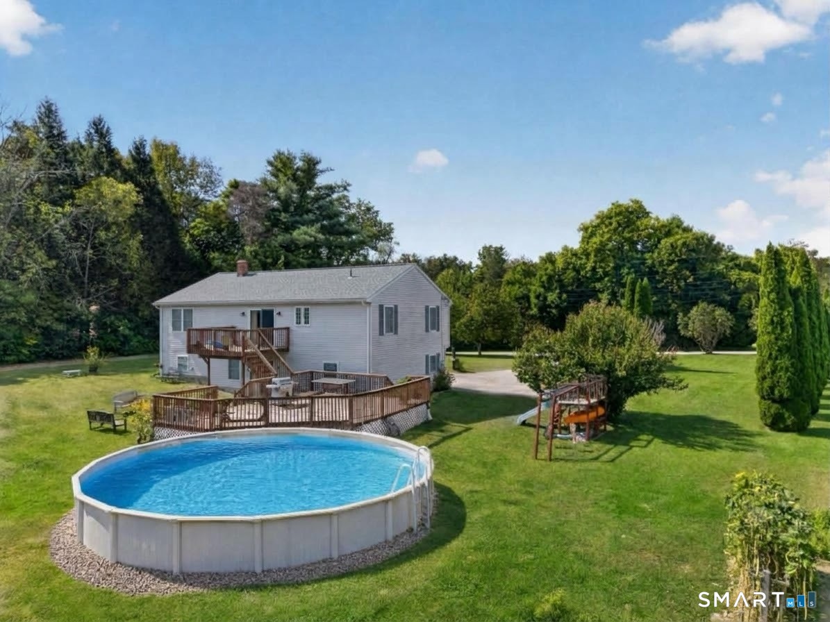 45 Wolf Den Drive Property Photo 1