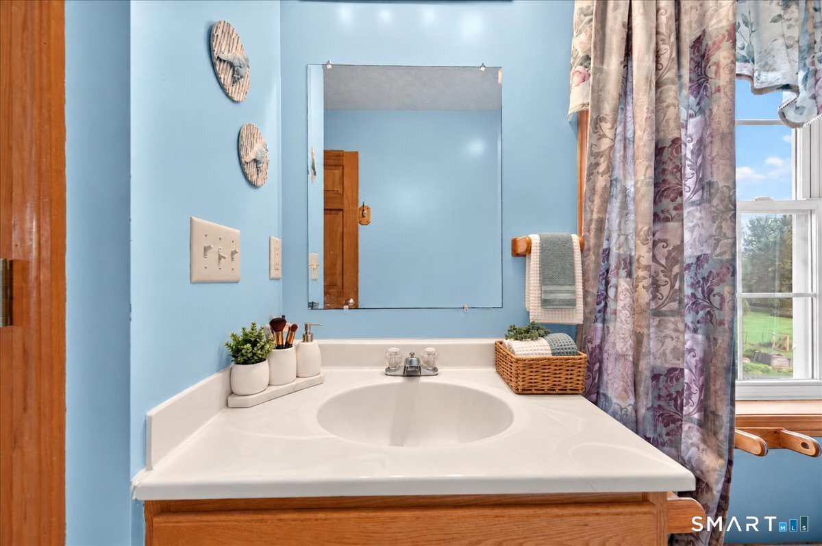 45 Wolf Den Drive Property Photo 17