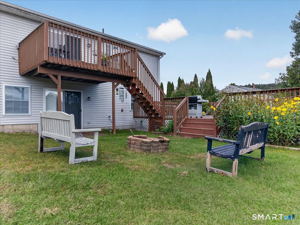 45 Wolf Den Drive Property Photo 38