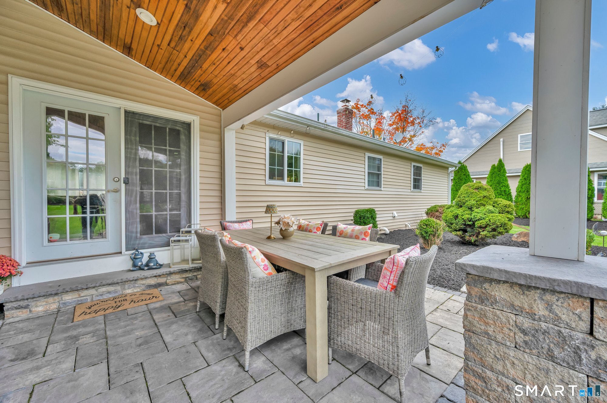 207 Manor Road Property Photo 11