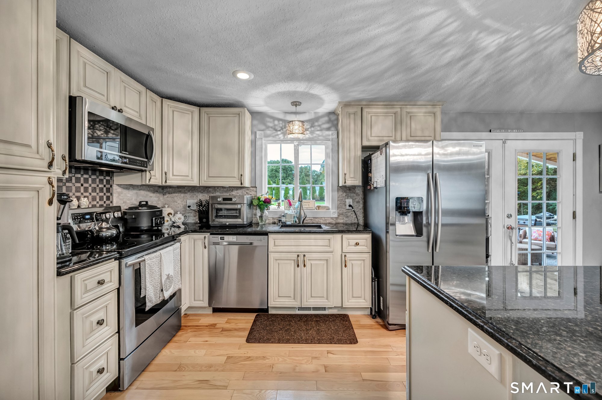 207 Manor Road Property Photo 28