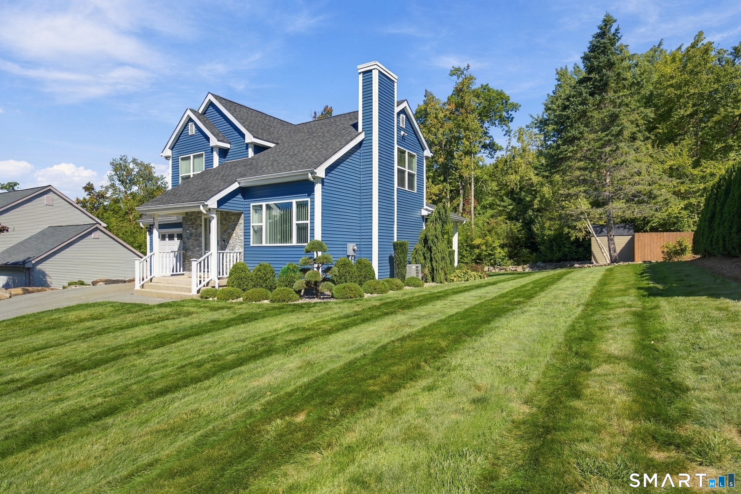 101 Deercrest Drive Property Photo 3