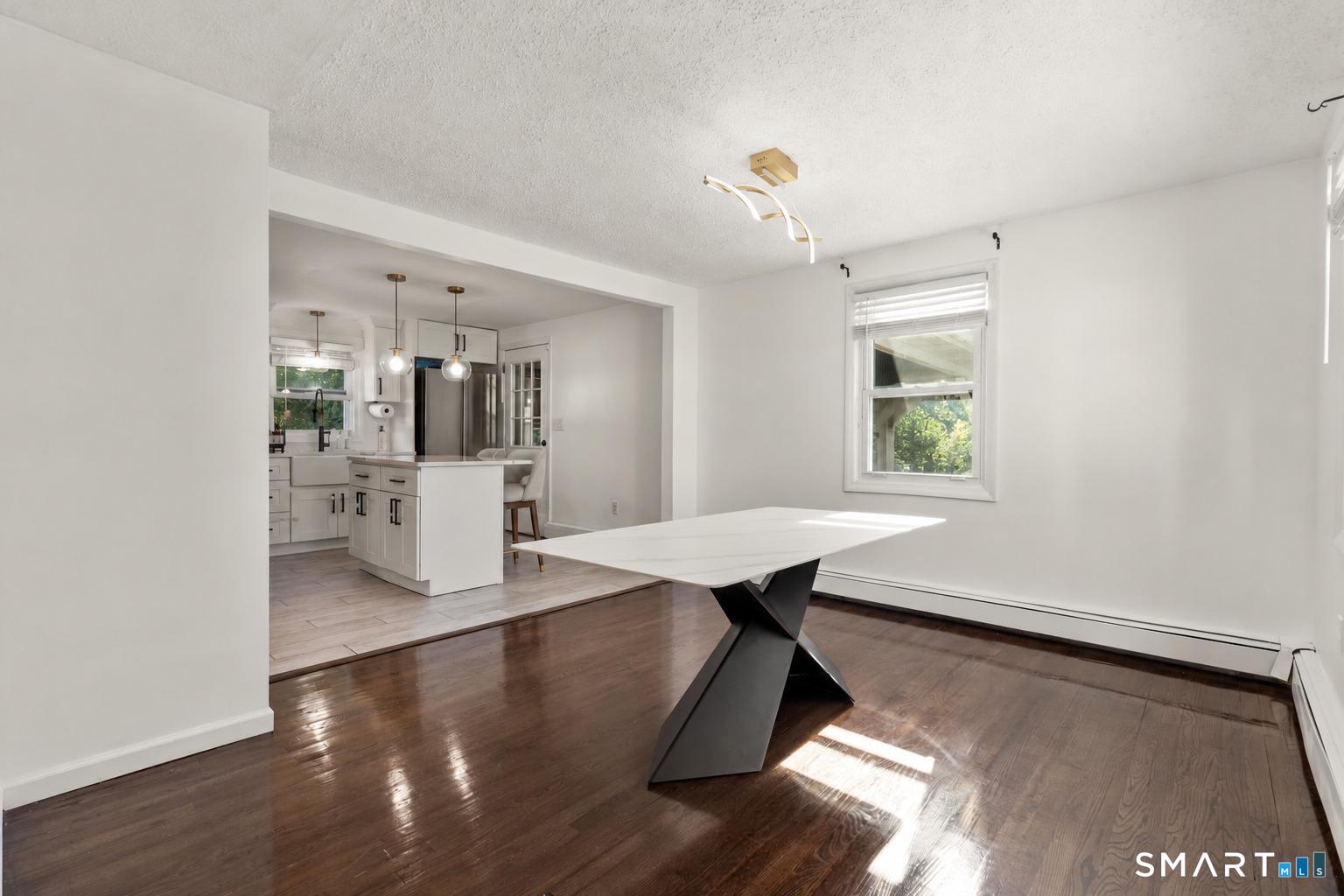 57 Burr Street Property Photo 4