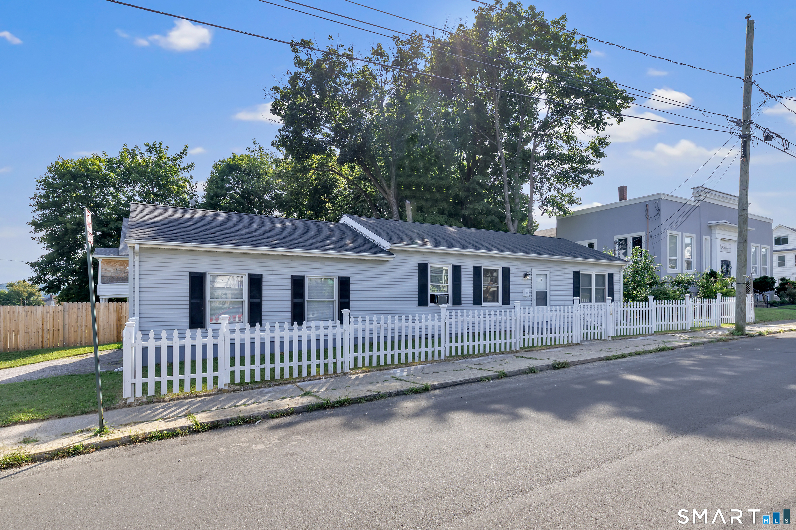 115 Beechwood Avenue Property Photo 10