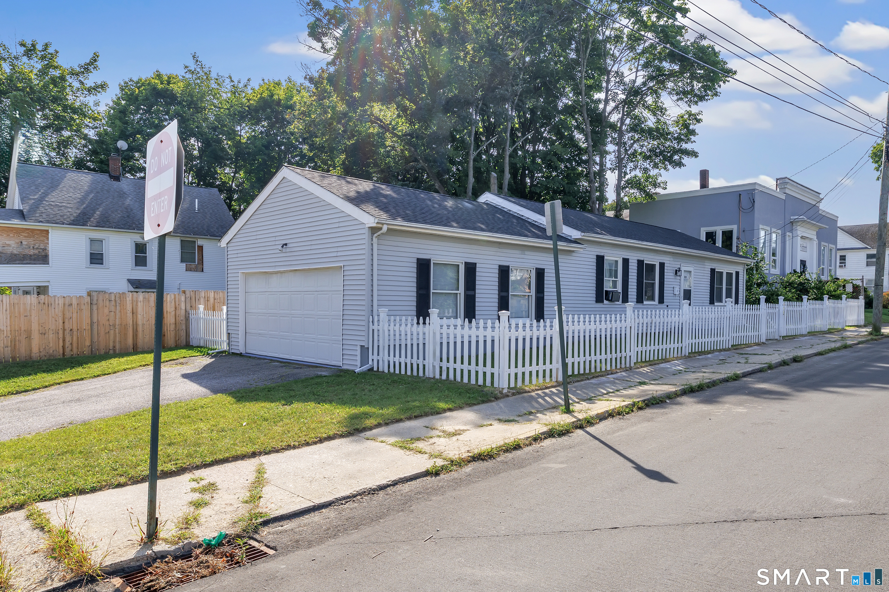 115 Beechwood Avenue Property Photo 25