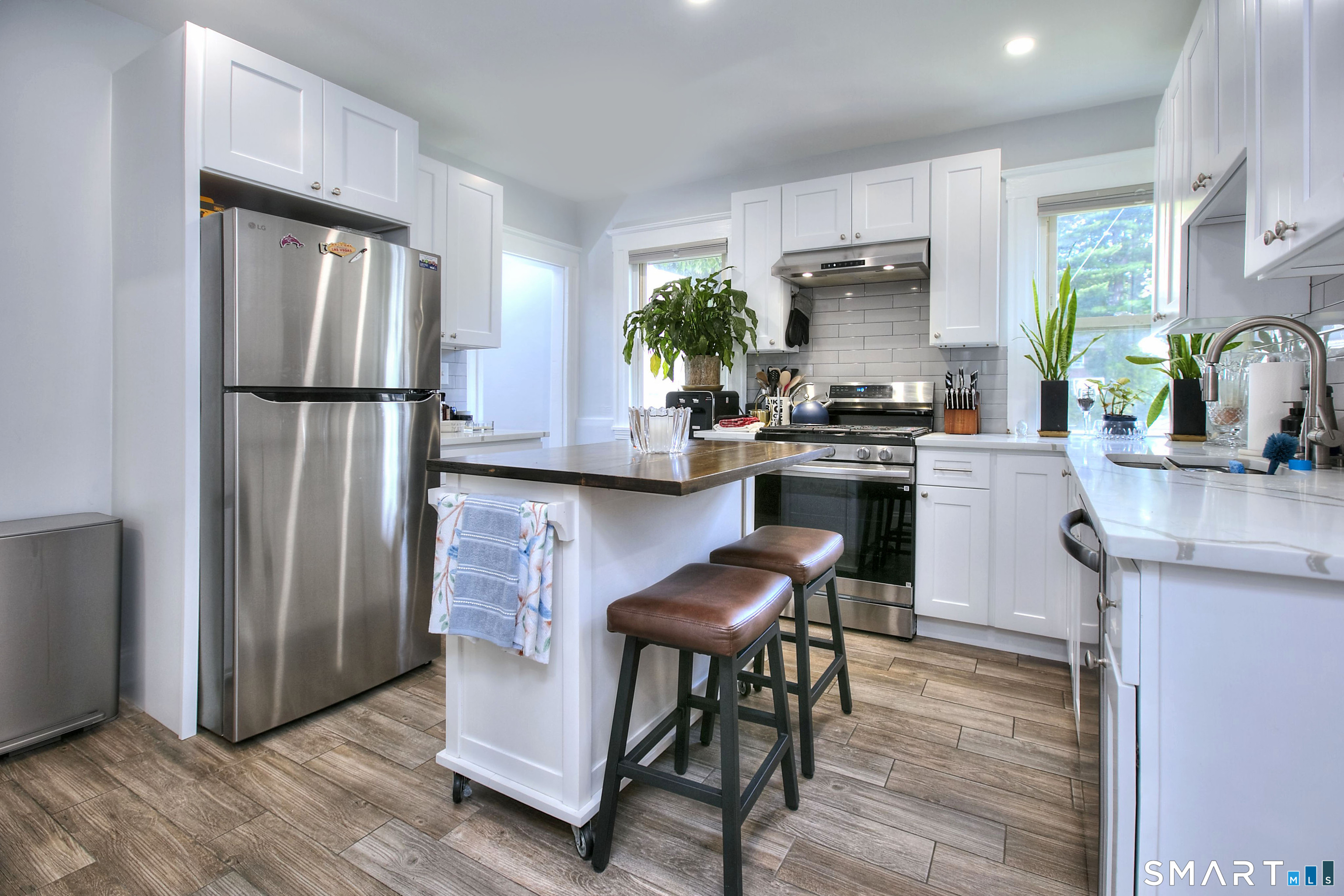 2029 Kings Highway Property Photo 10