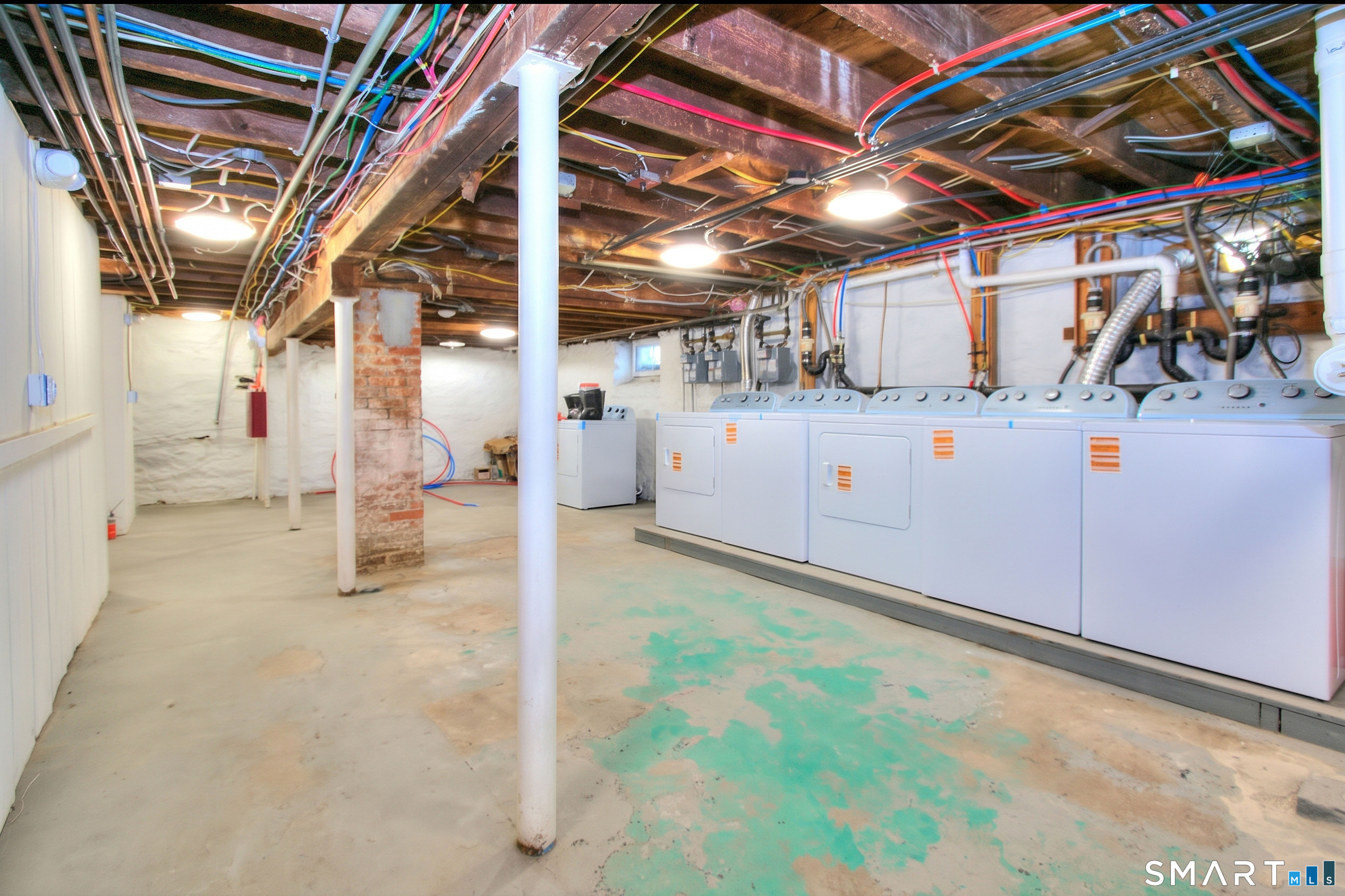 2029 Kings Highway Property Photo 32
