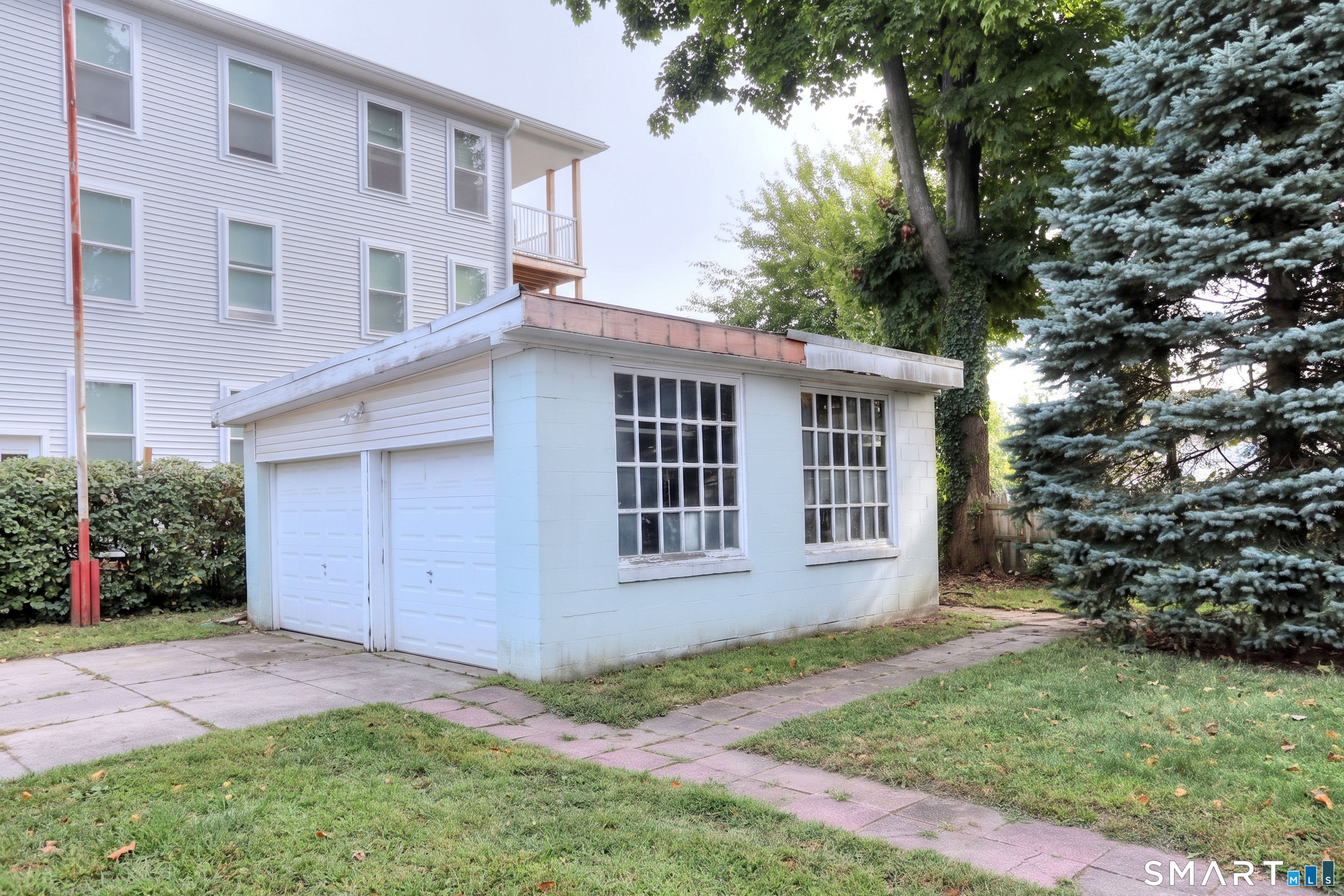 2029 Kings Highway Property Photo 39