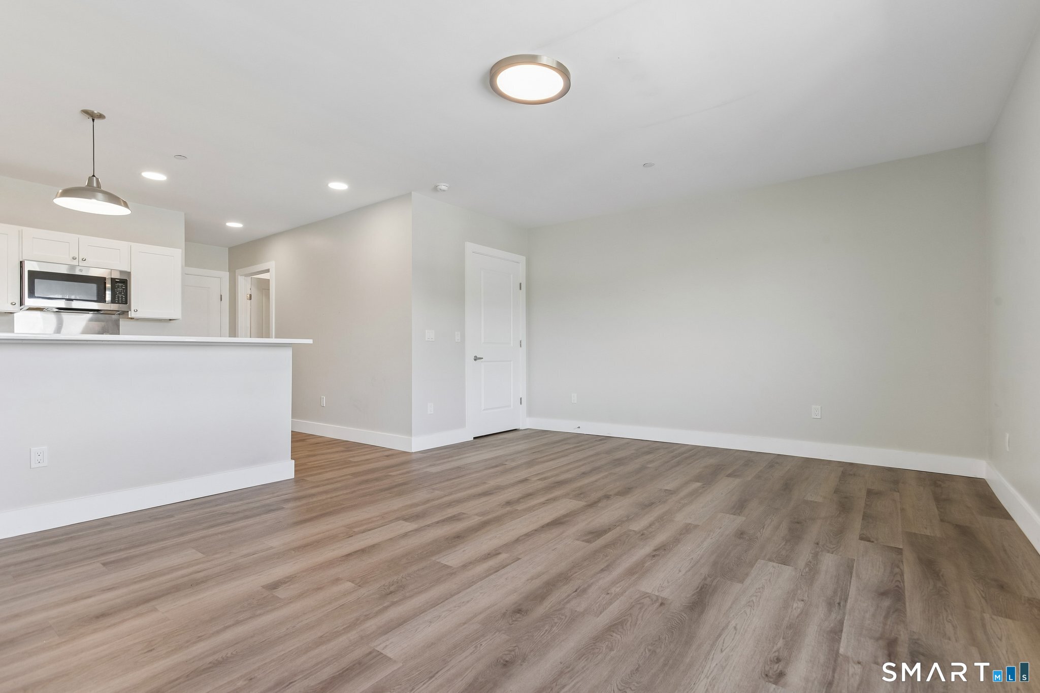256 Captain Thomas 208 Boulevard Property Photo 1