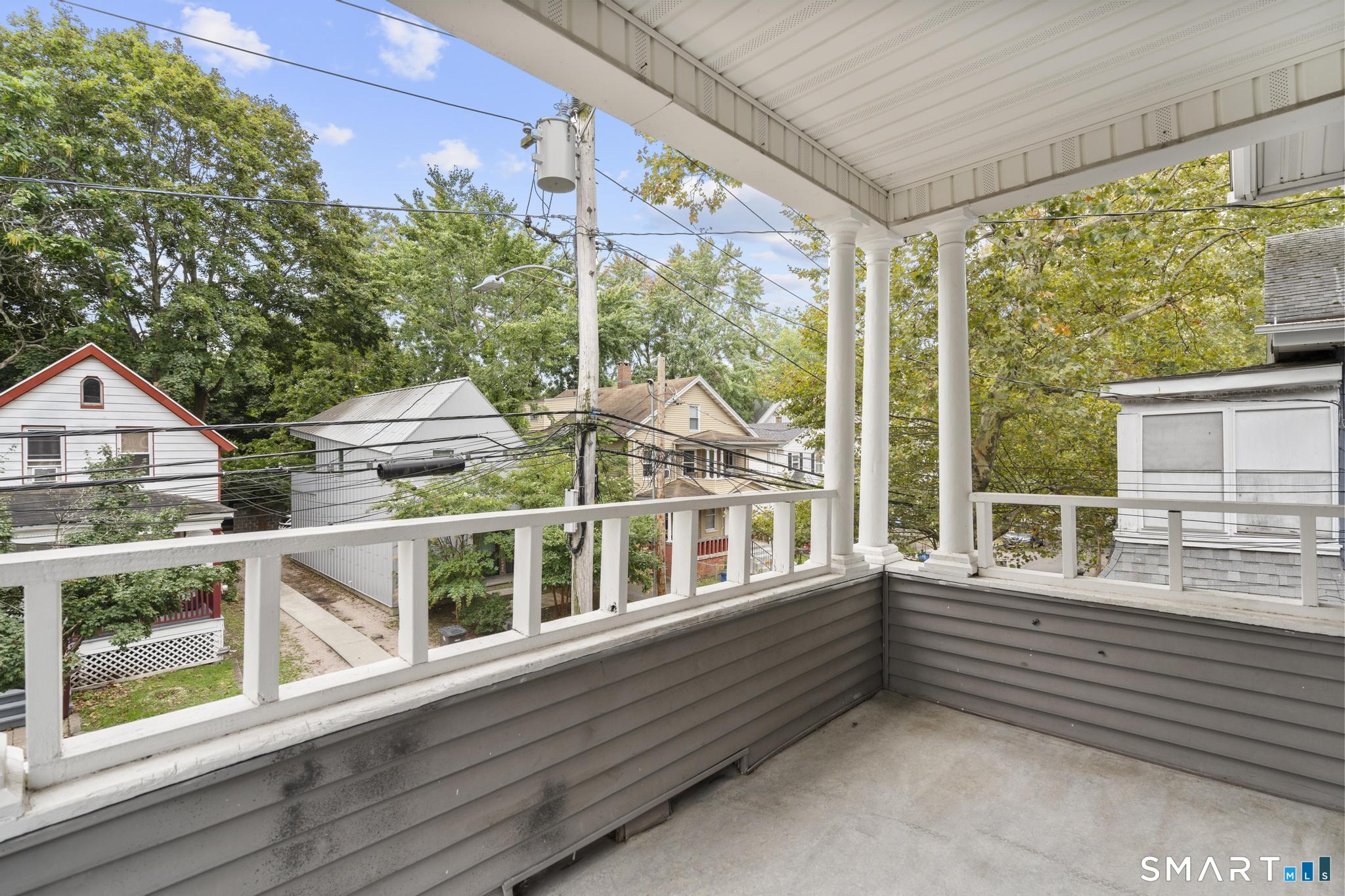 323 Division West Street Property Photo 20