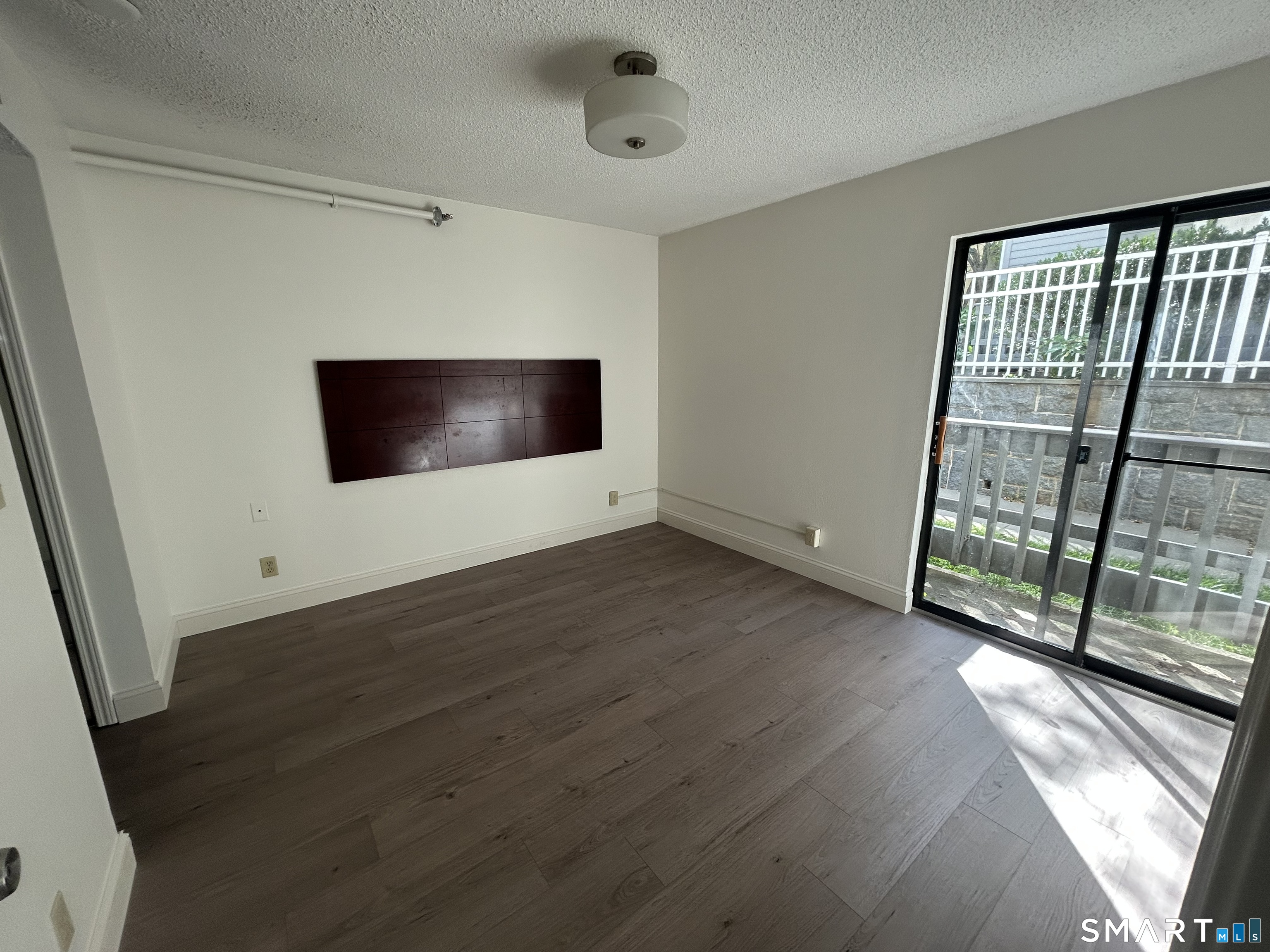3 Long Wharf 1413 Drive Property Photo 2