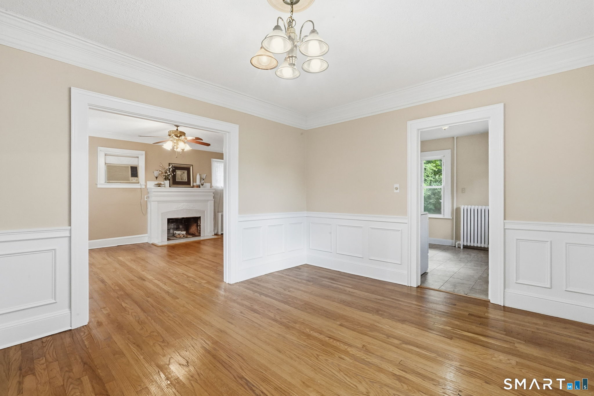 424 Commonwealth Avenue Property Photo 10