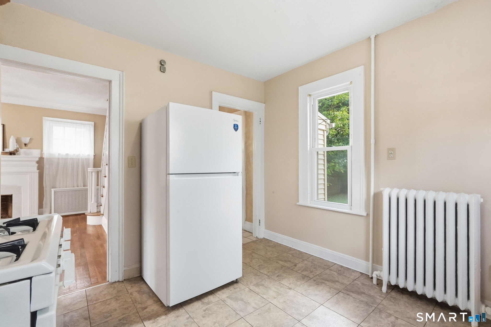 424 Commonwealth Avenue Property Photo 11
