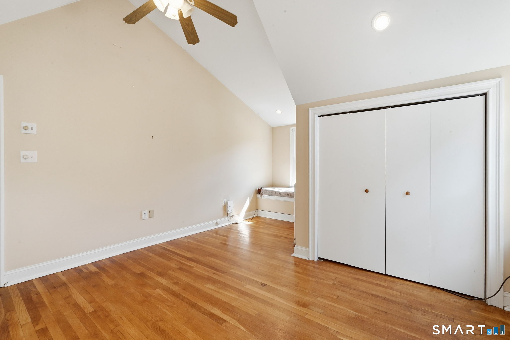424 Commonwealth Avenue Property Photo 17