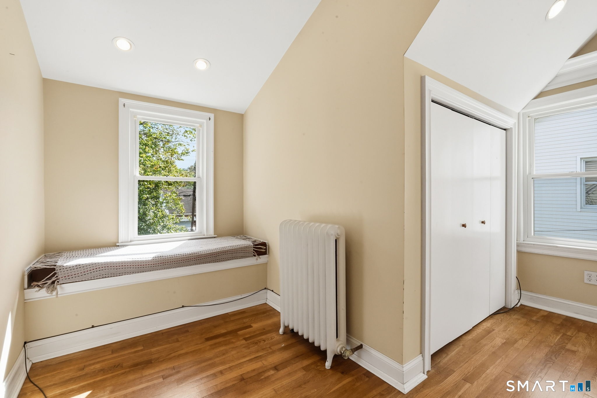 424 Commonwealth Avenue Property Photo 18