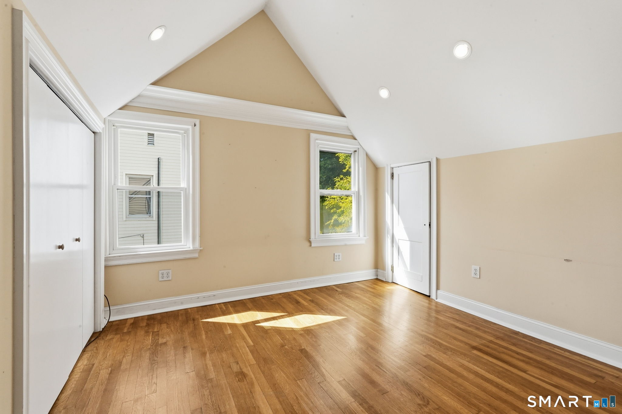 424 Commonwealth Avenue Property Photo 19