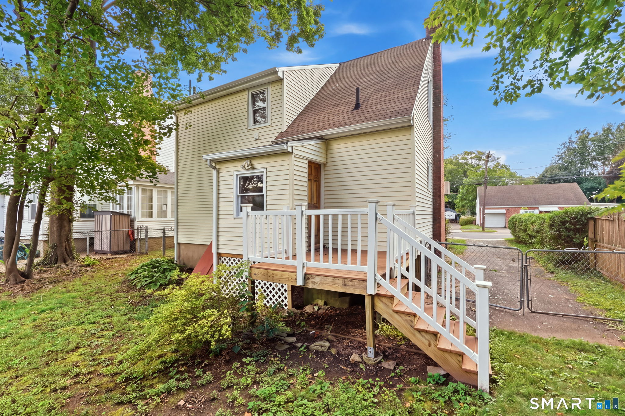 424 Commonwealth Avenue Property Photo 28