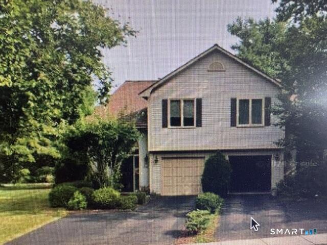 18 Apple 18 Hill Property Photo 1