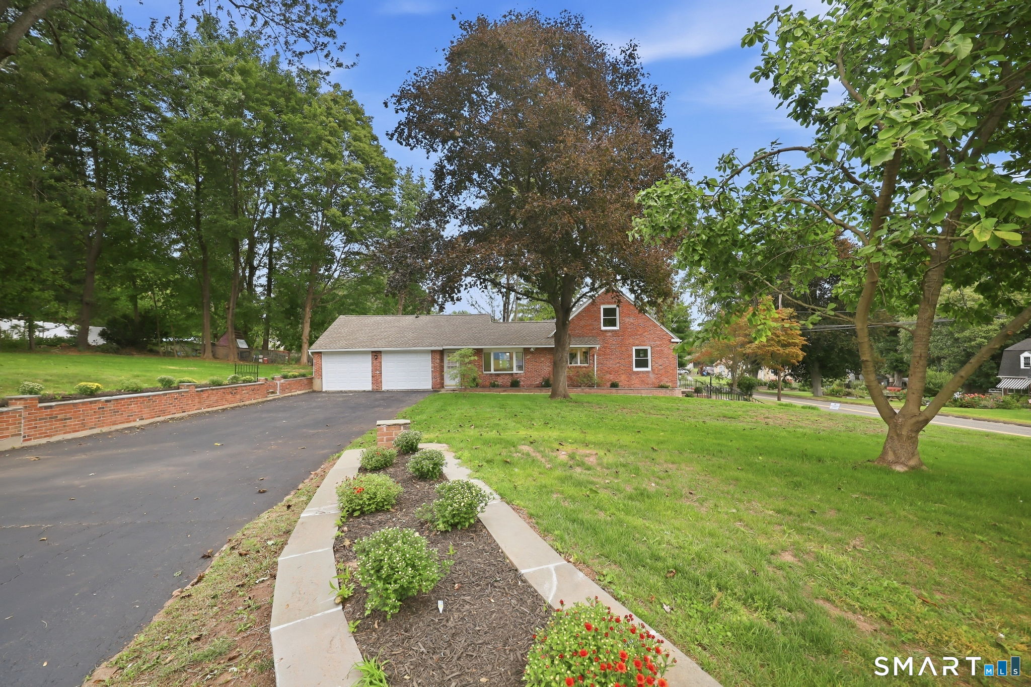 65 Highland Avenue Property Photo 2