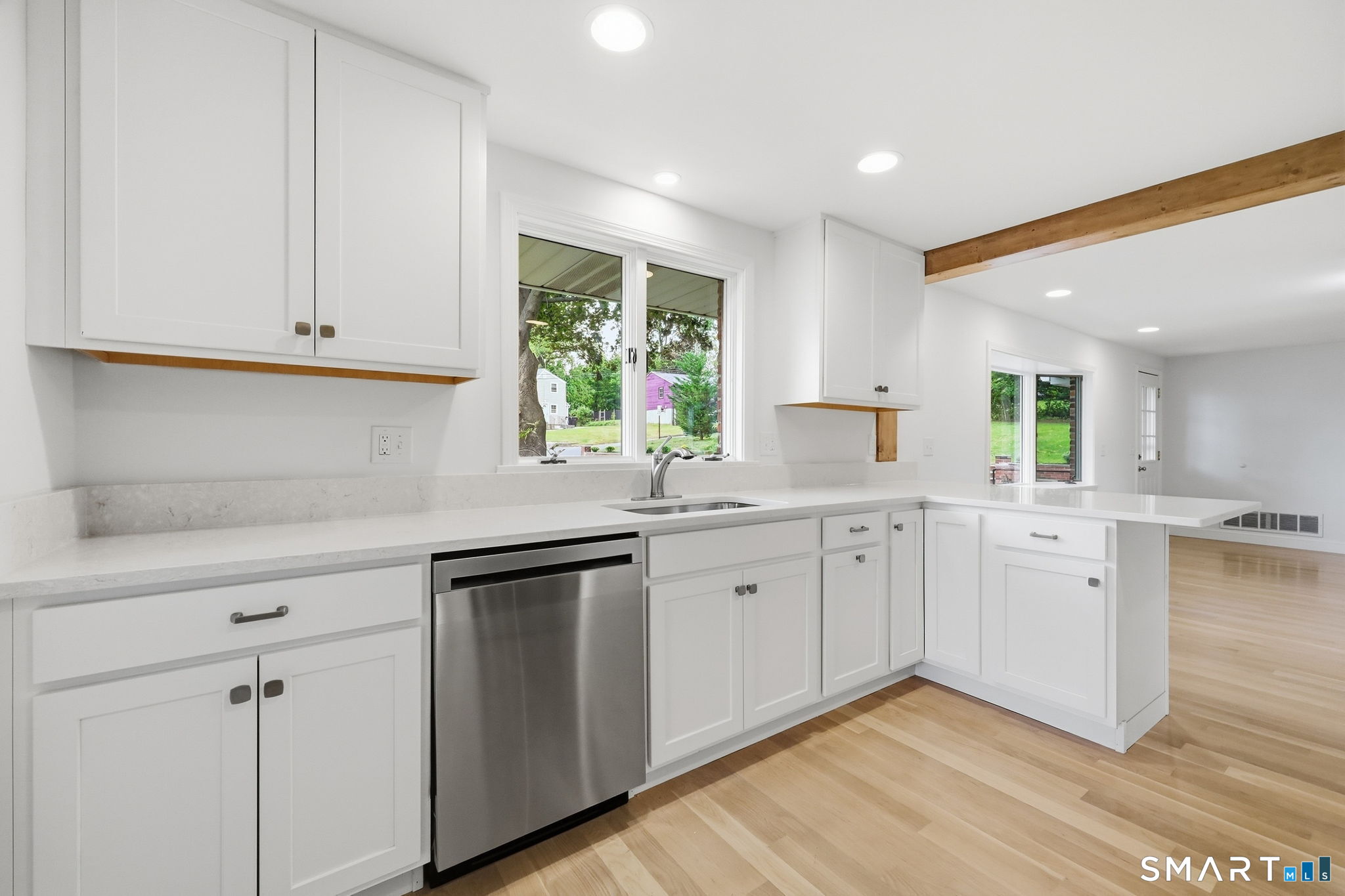 65 Highland Avenue Property Photo 9