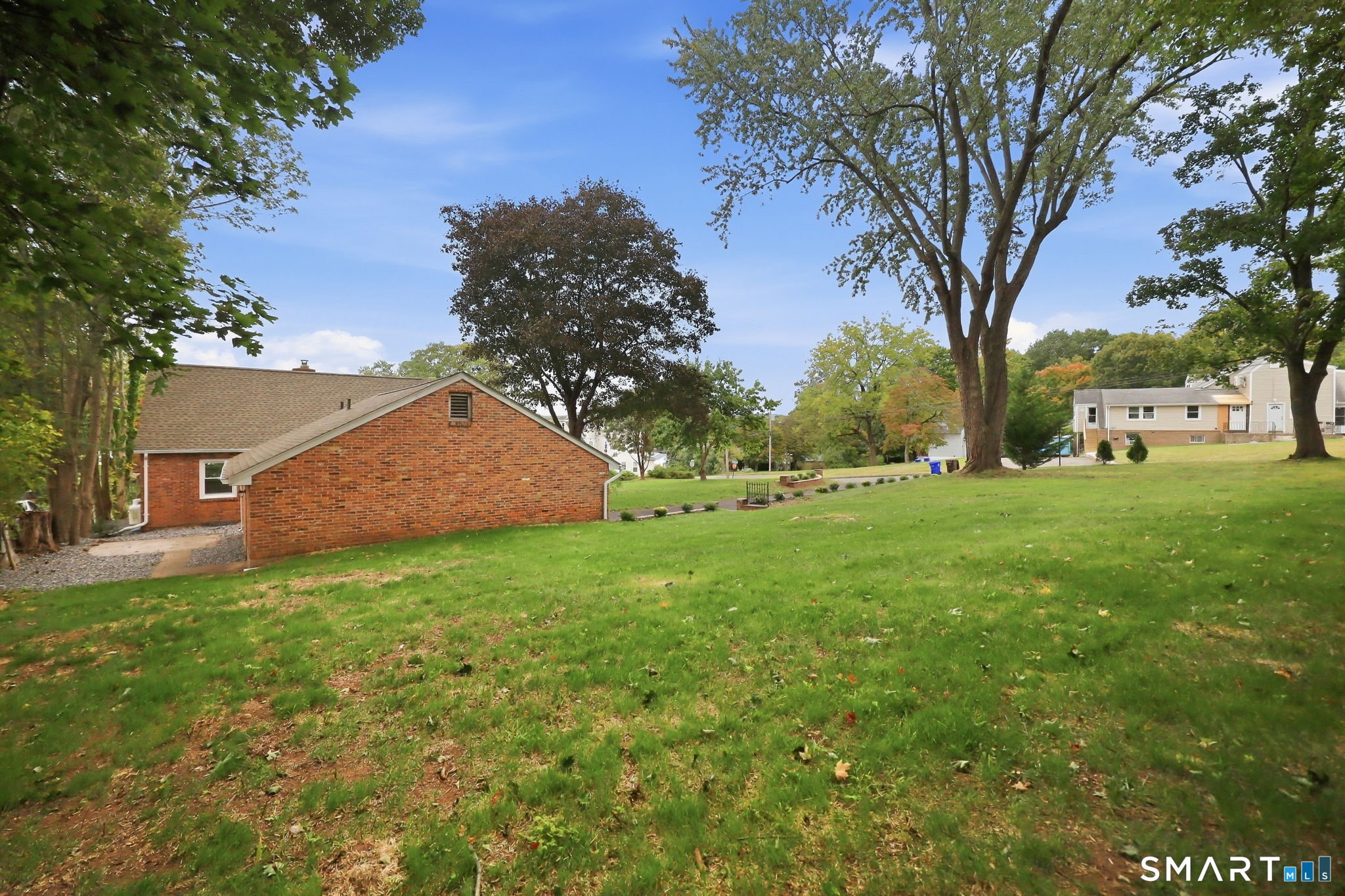 65 Highland Avenue Property Photo 38