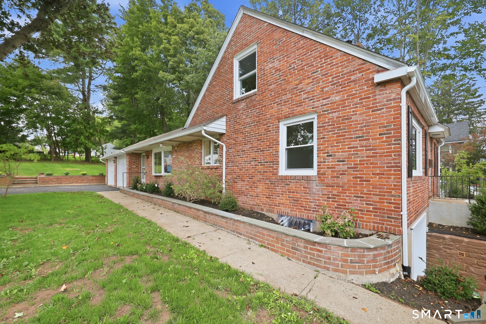 65 Highland Avenue Property Photo 39