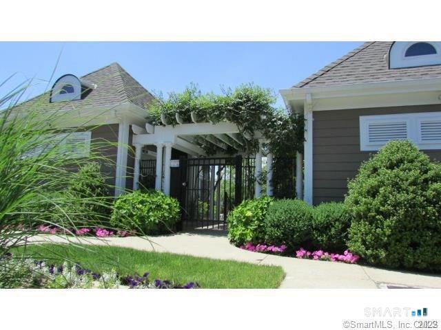 22 Terra Nova 22 Circle Property Photo 2