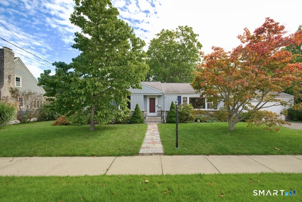1680 Main Street Property Photo 1