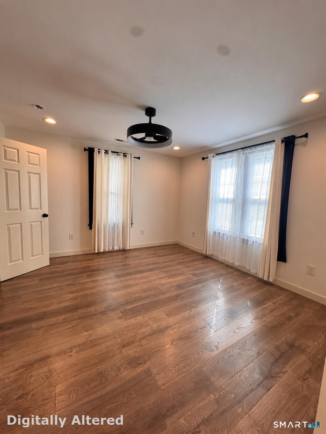 54 Chestnut Street Property Photo 18