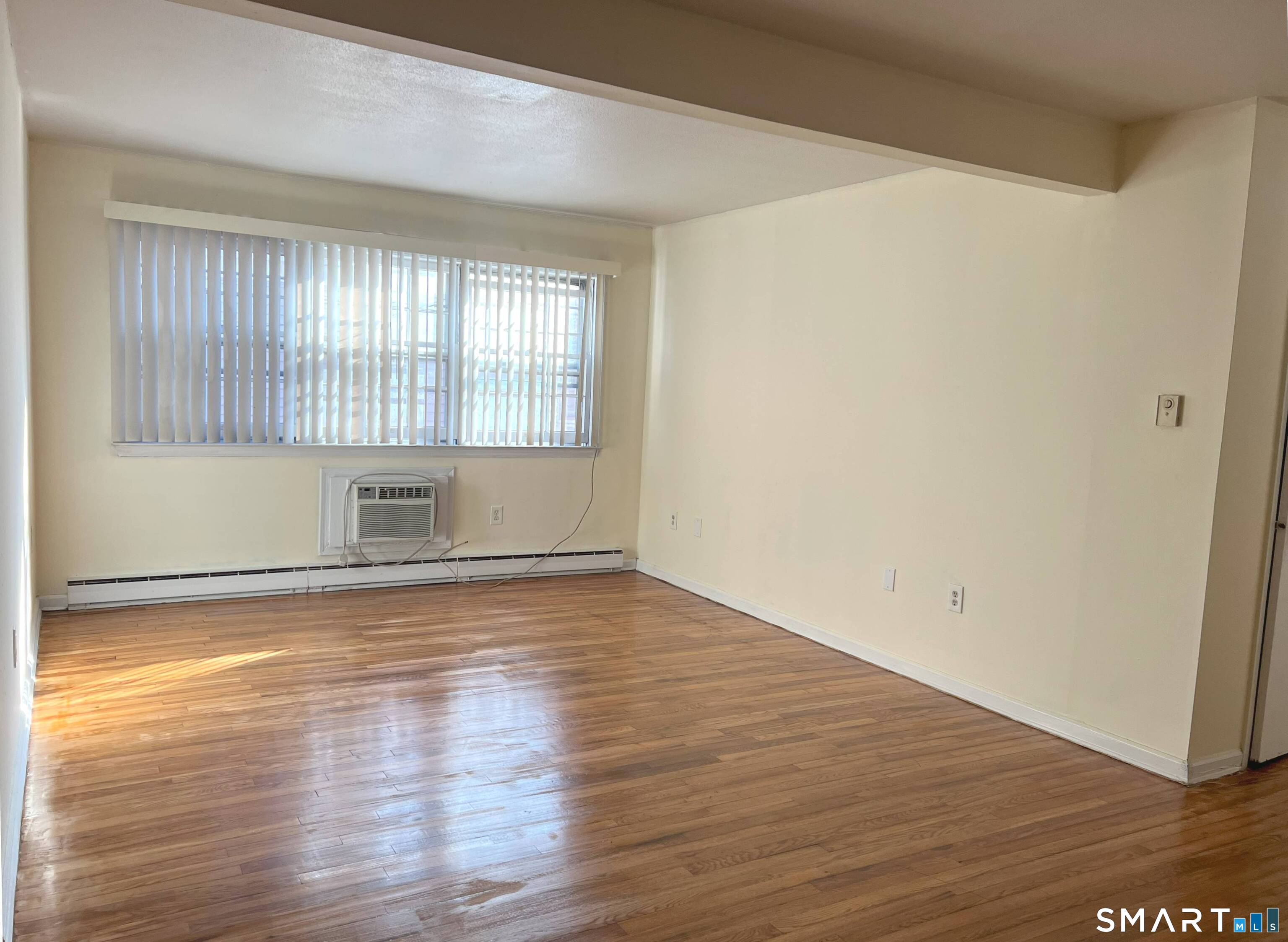 1044 Campbell 4a Avenue Property Photo 1