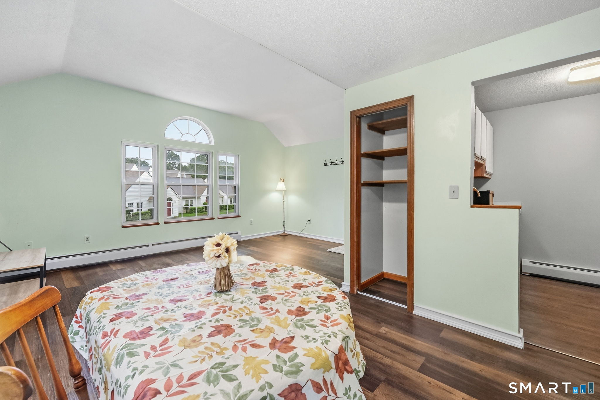 14 Pinney 7 Street Property Photo 12