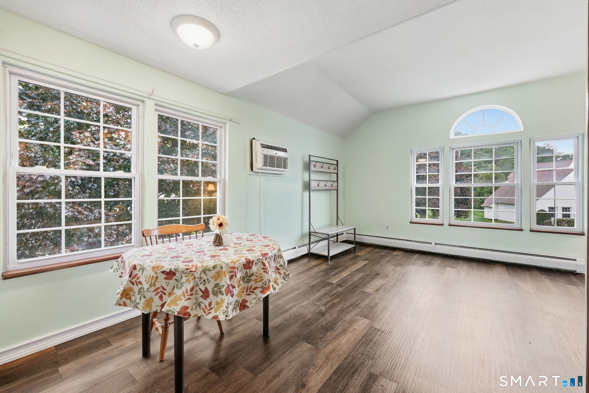 14 Pinney 7 Street Property Photo 13