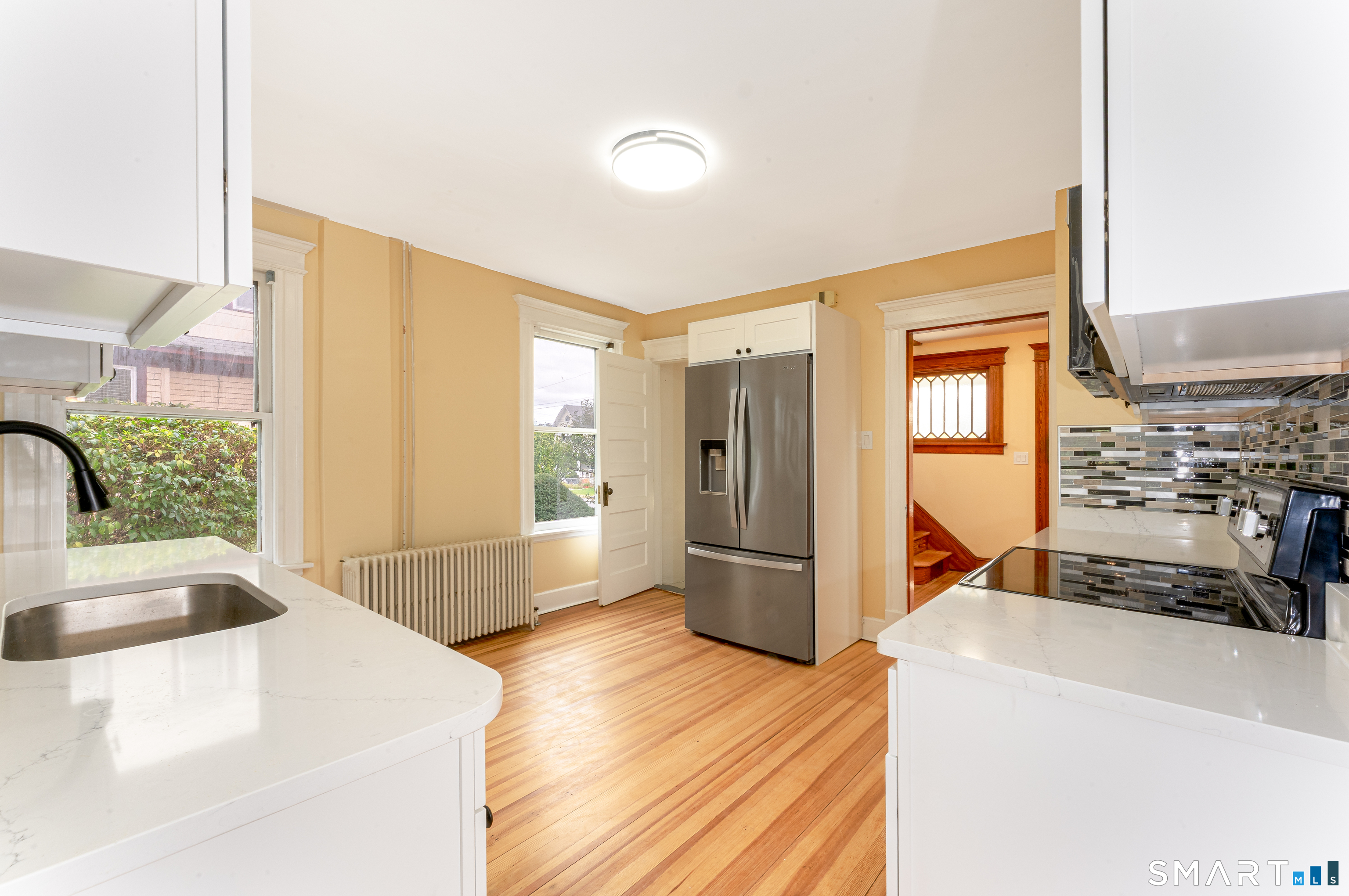 201 Fairlawn Avenue Property Photo 13