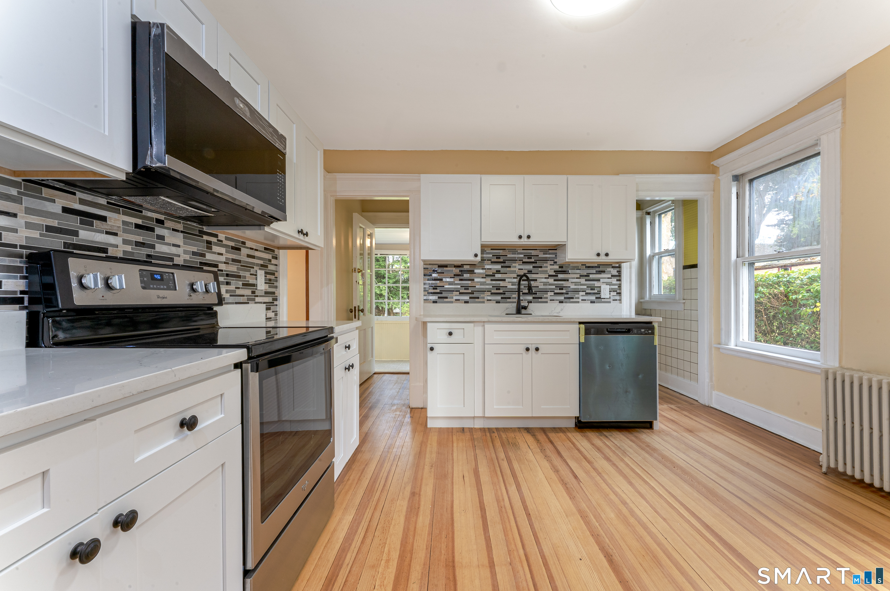 201 Fairlawn Avenue Property Photo 17