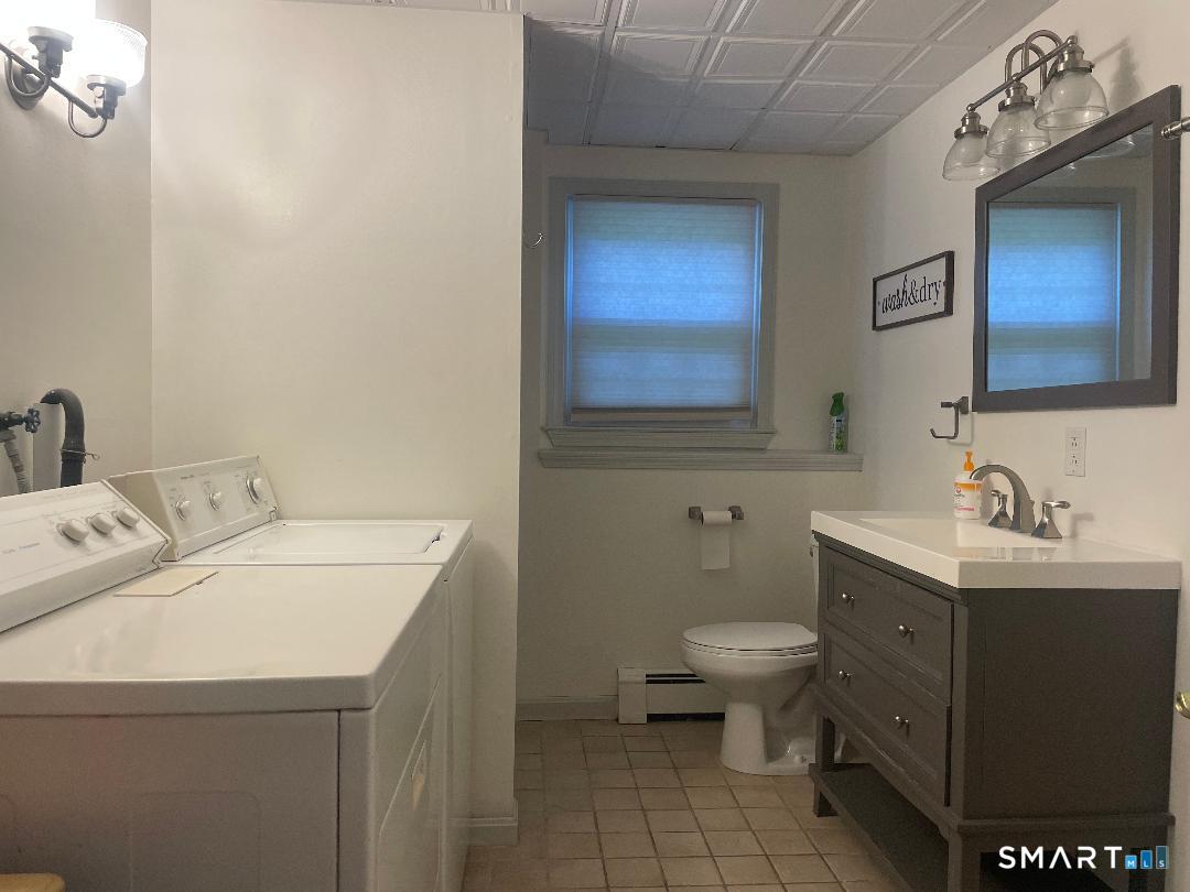 10 Pleasant Street Property Photo 16