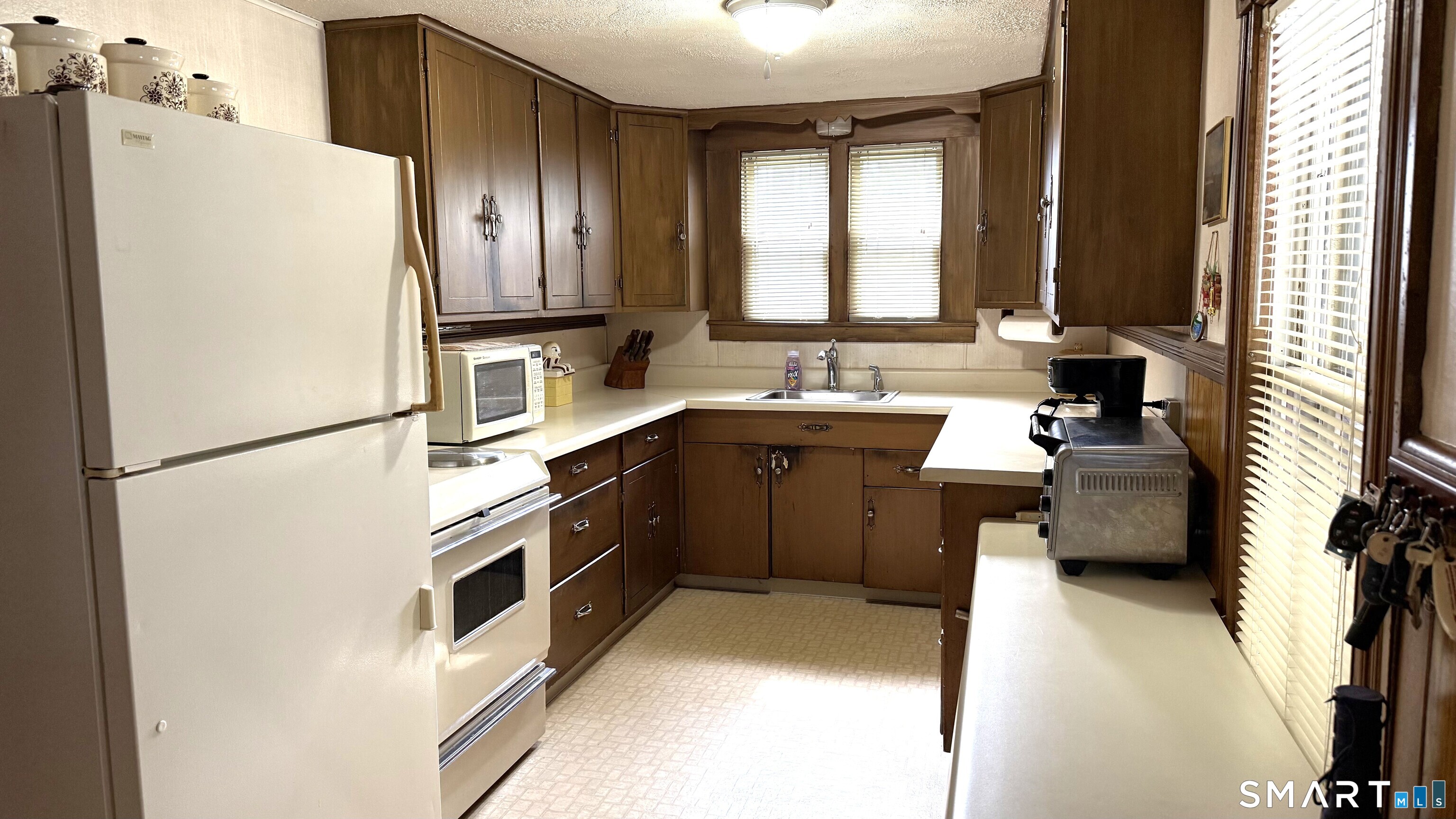 122 Hull Street Property Photo 10