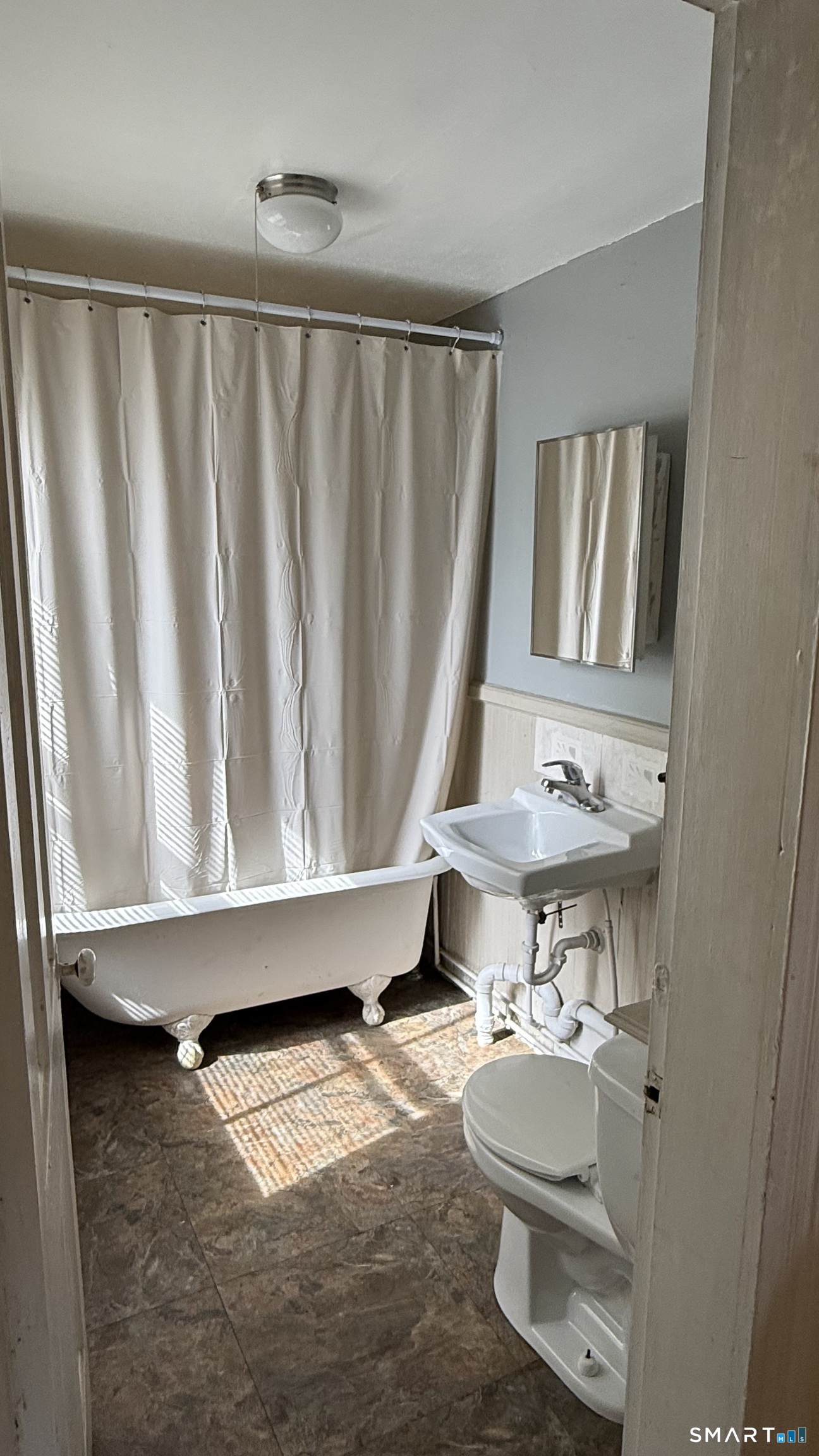 122 Hull Street Property Photo 27