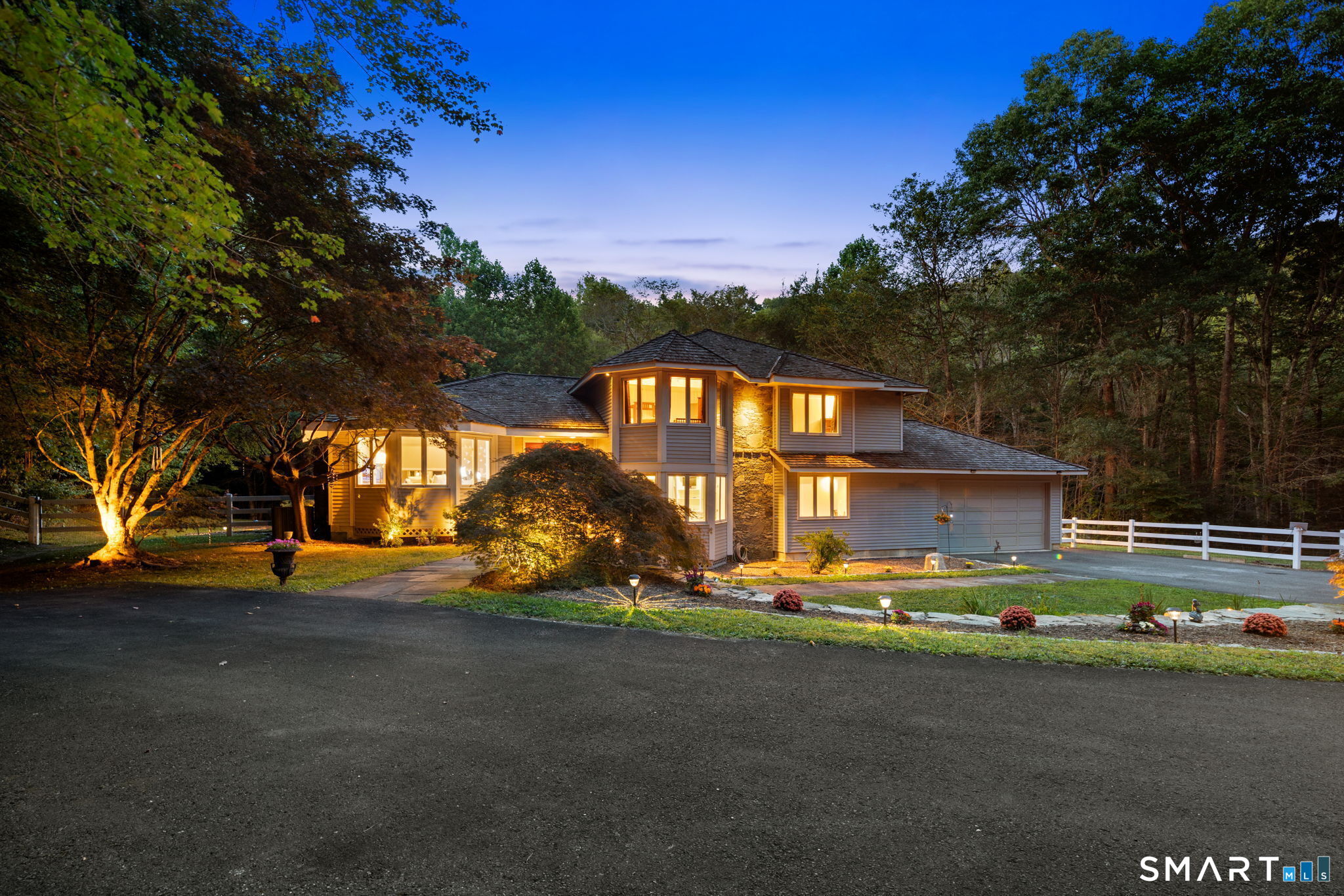 24 Roxbury Road Property Photo 1