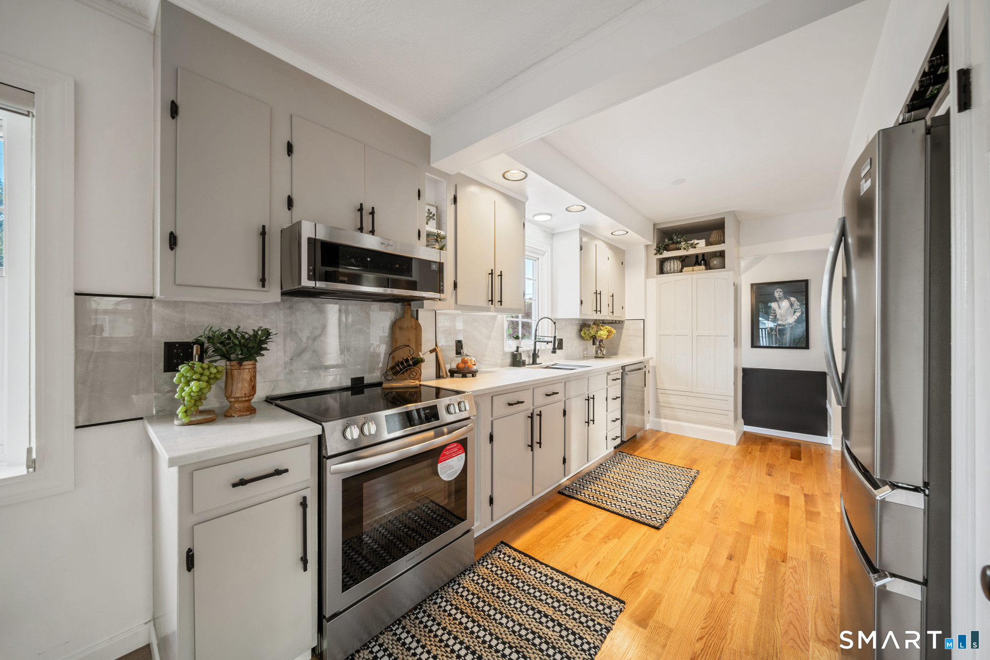 58 Superior Avenue Property Photo 1