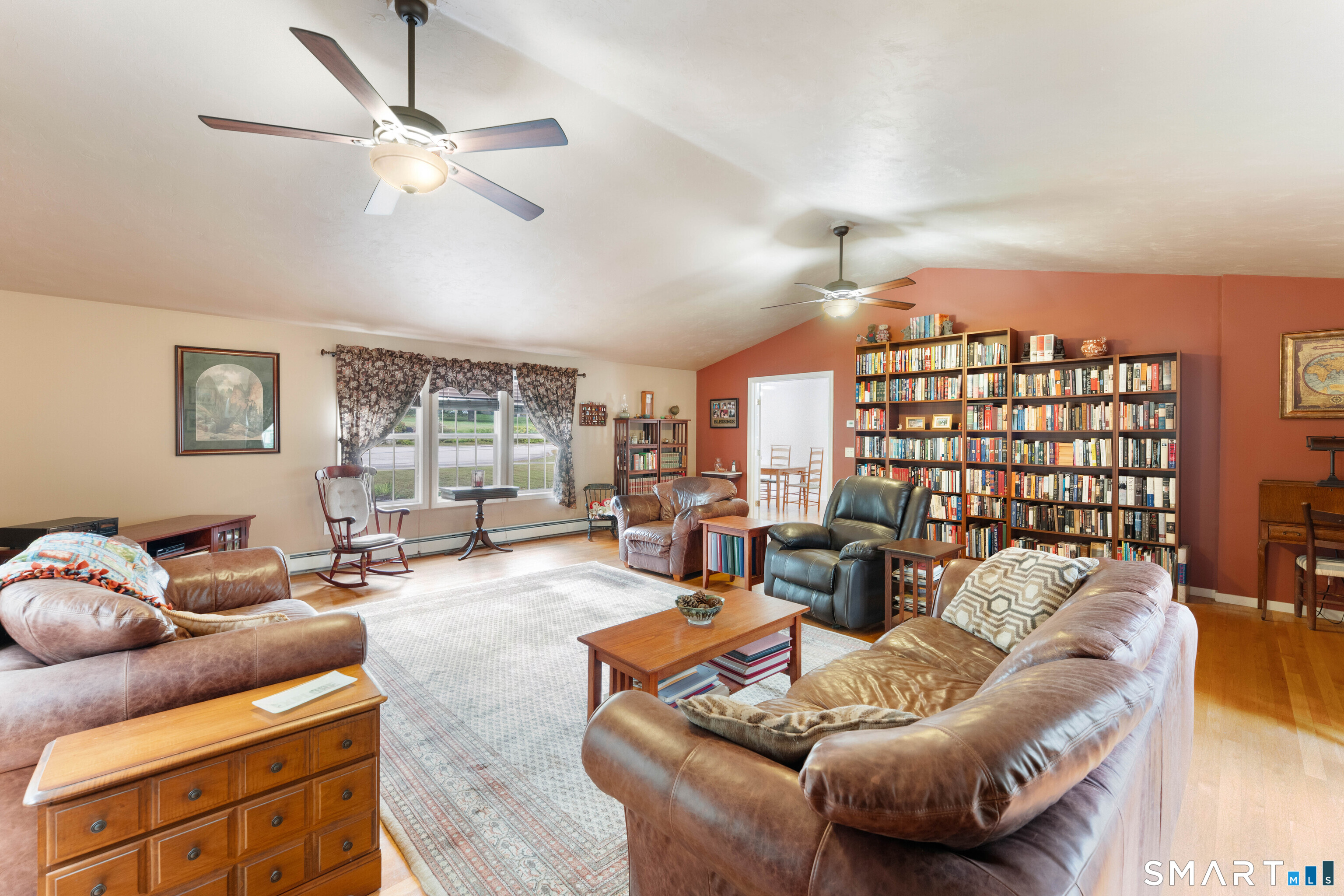 3 Scott Lane Property Photo 14