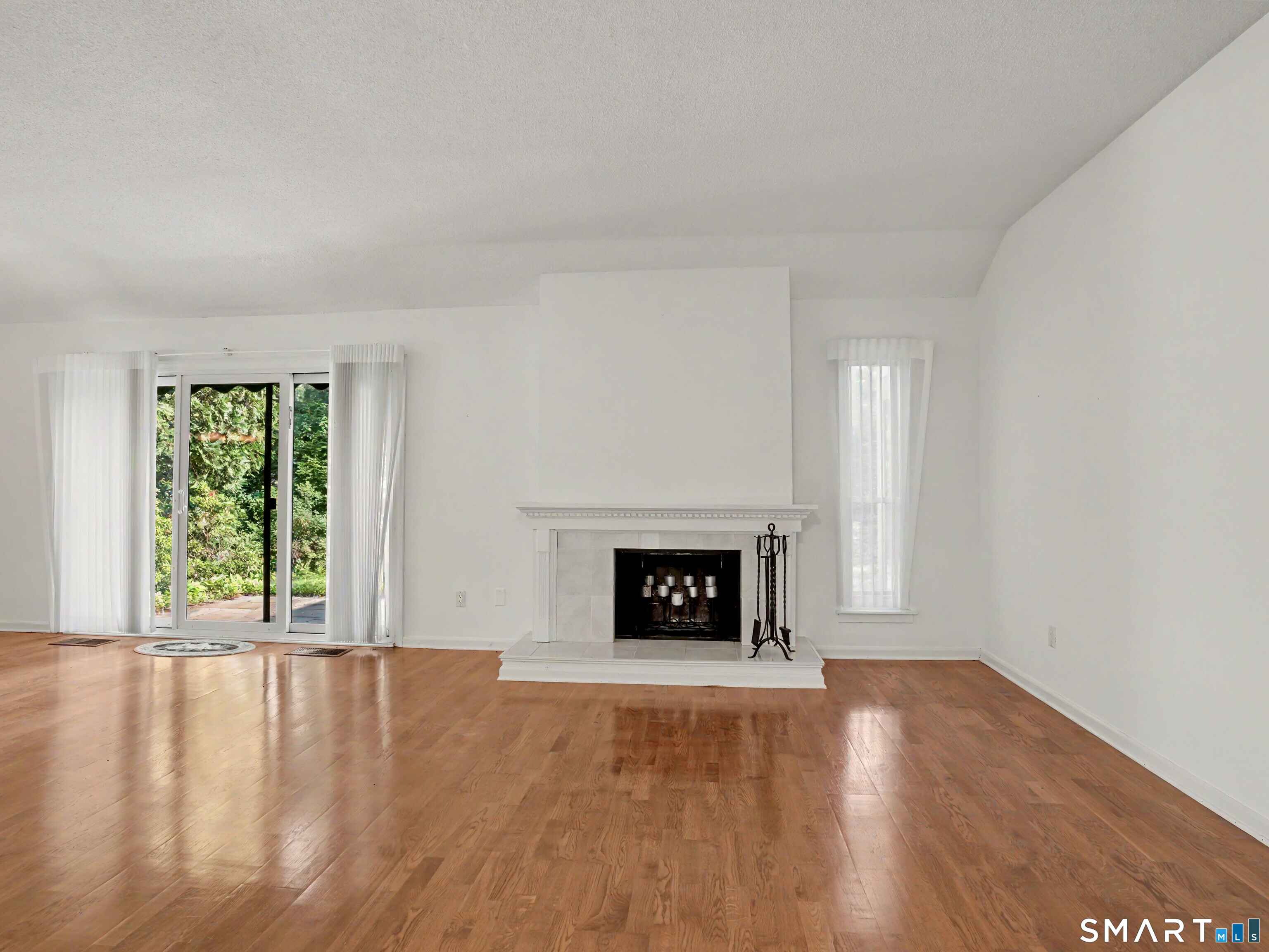 626 Heritage B Village Property Photo 4
