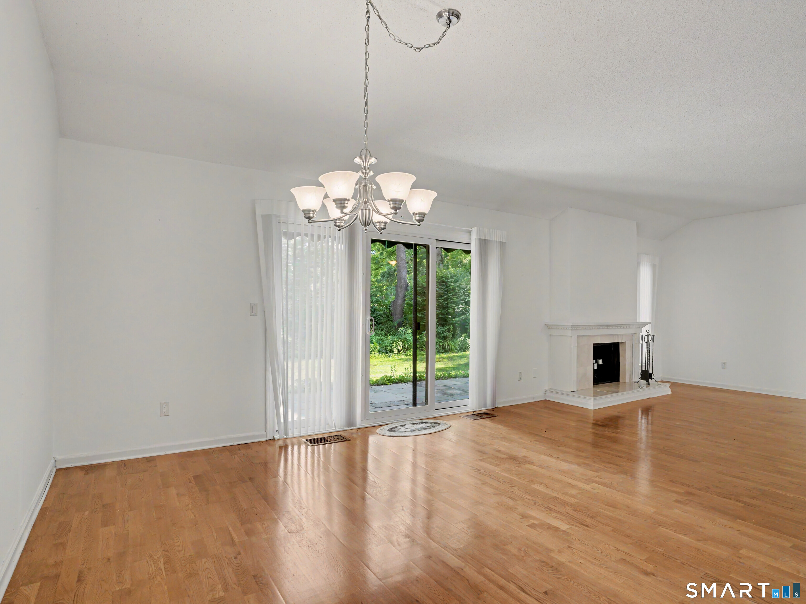 626 Heritage B Village Property Photo 9