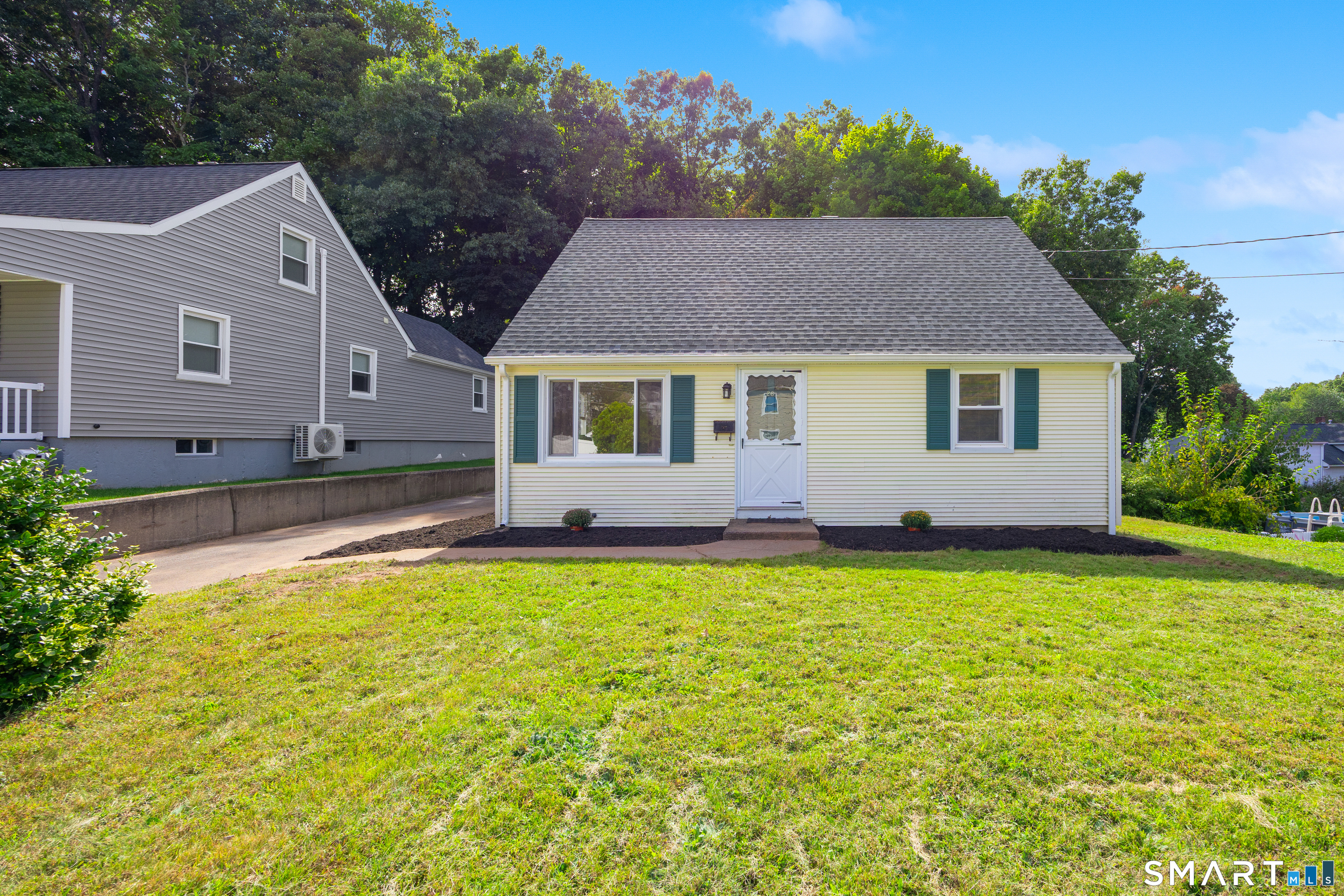 26 Southington Avenue Property Photo 1