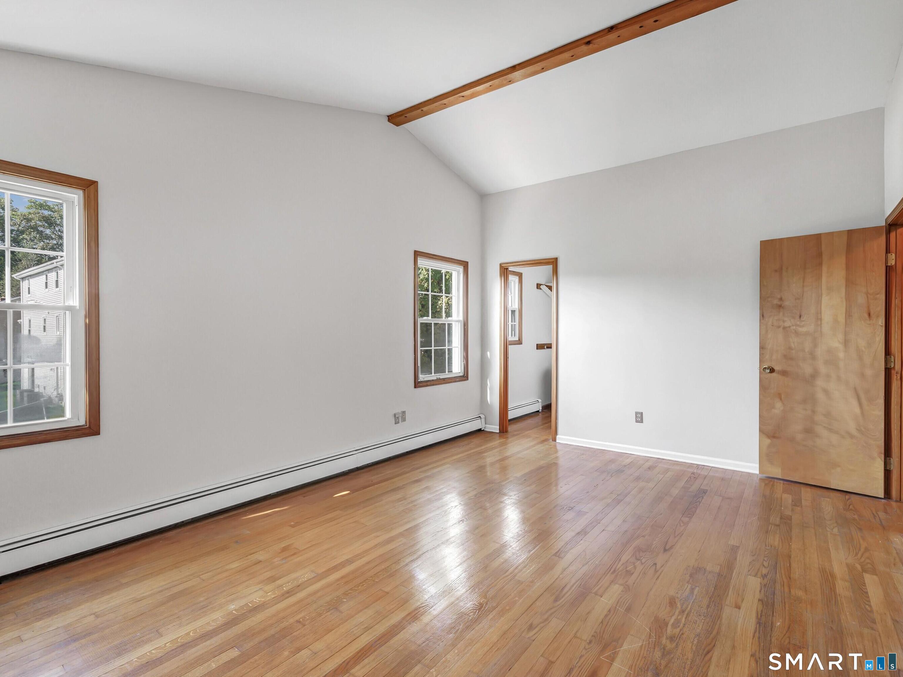 667 Melville Avenue Property Photo 21