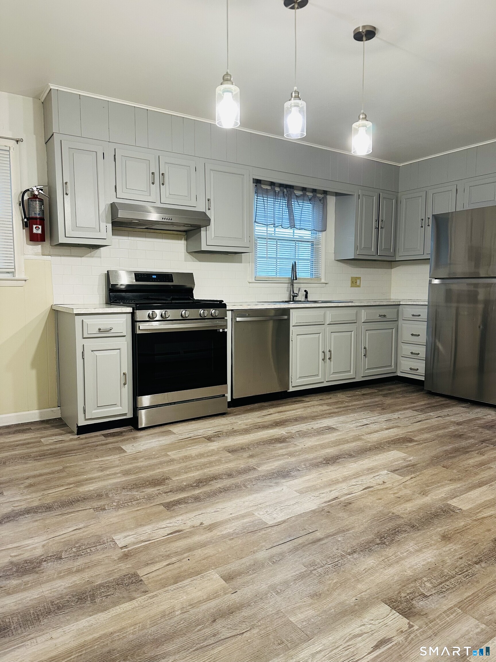 80 Dix Street Property Photo 3