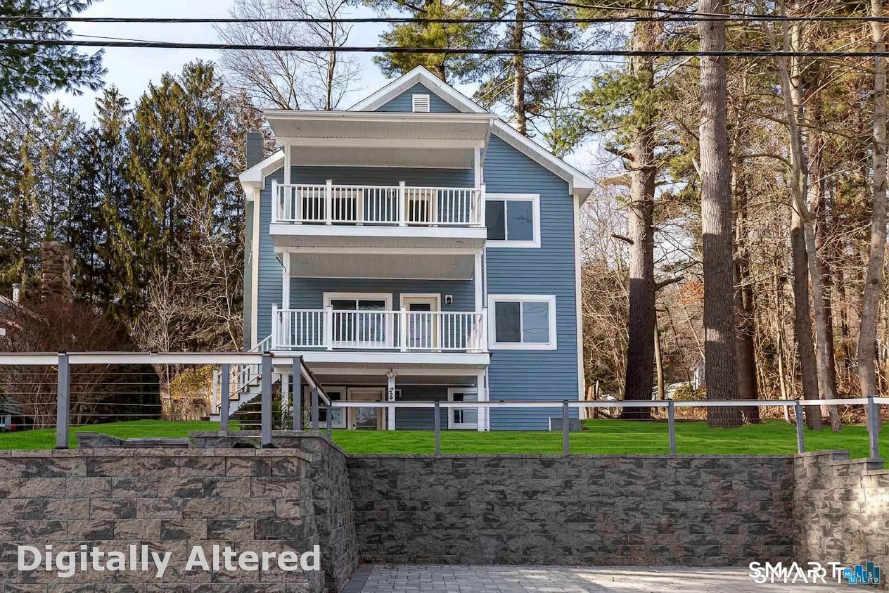 24 Lake Shore Boulevard Property Photo 1