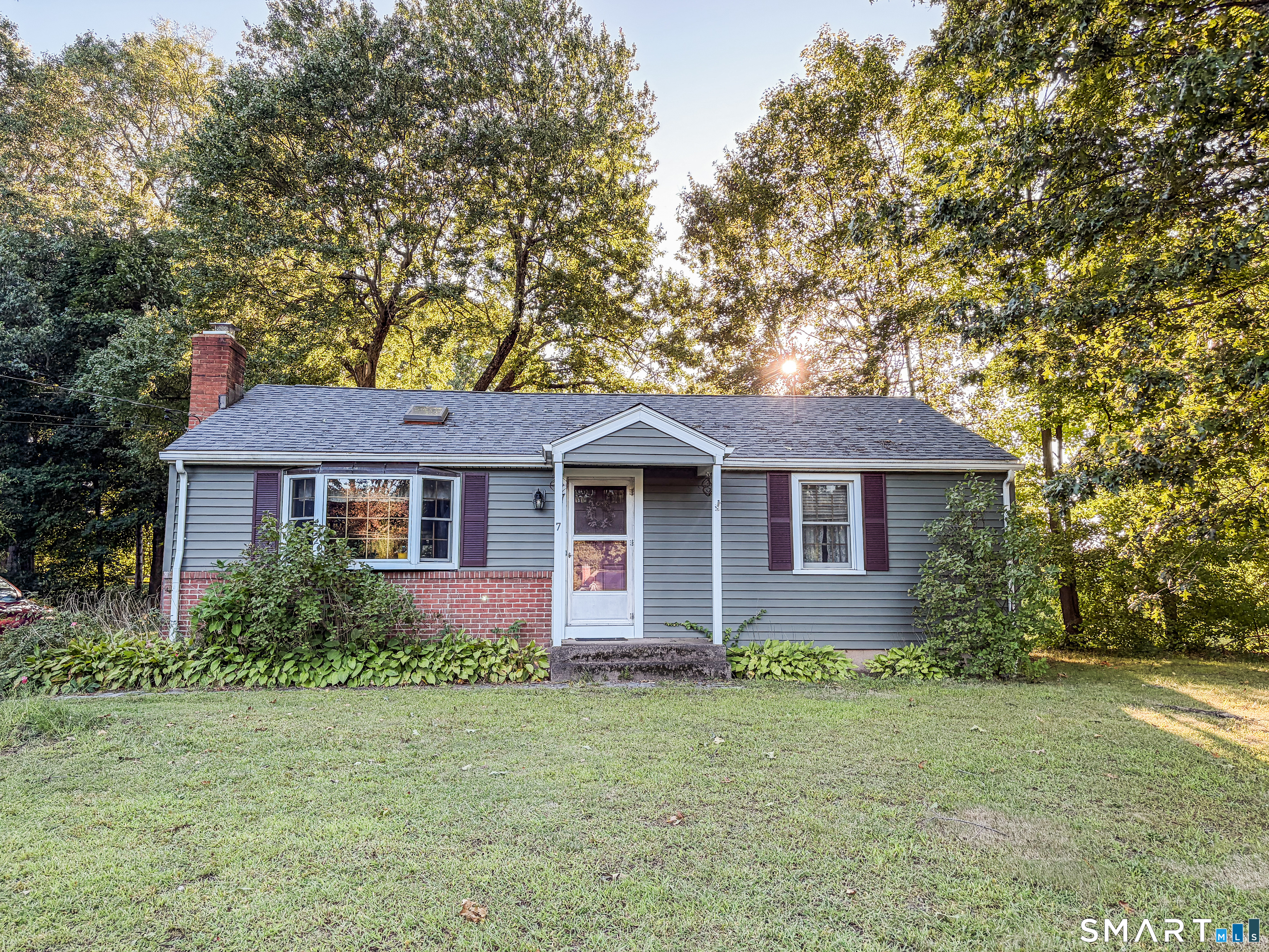 7 Ertel Drive Property Photo 1