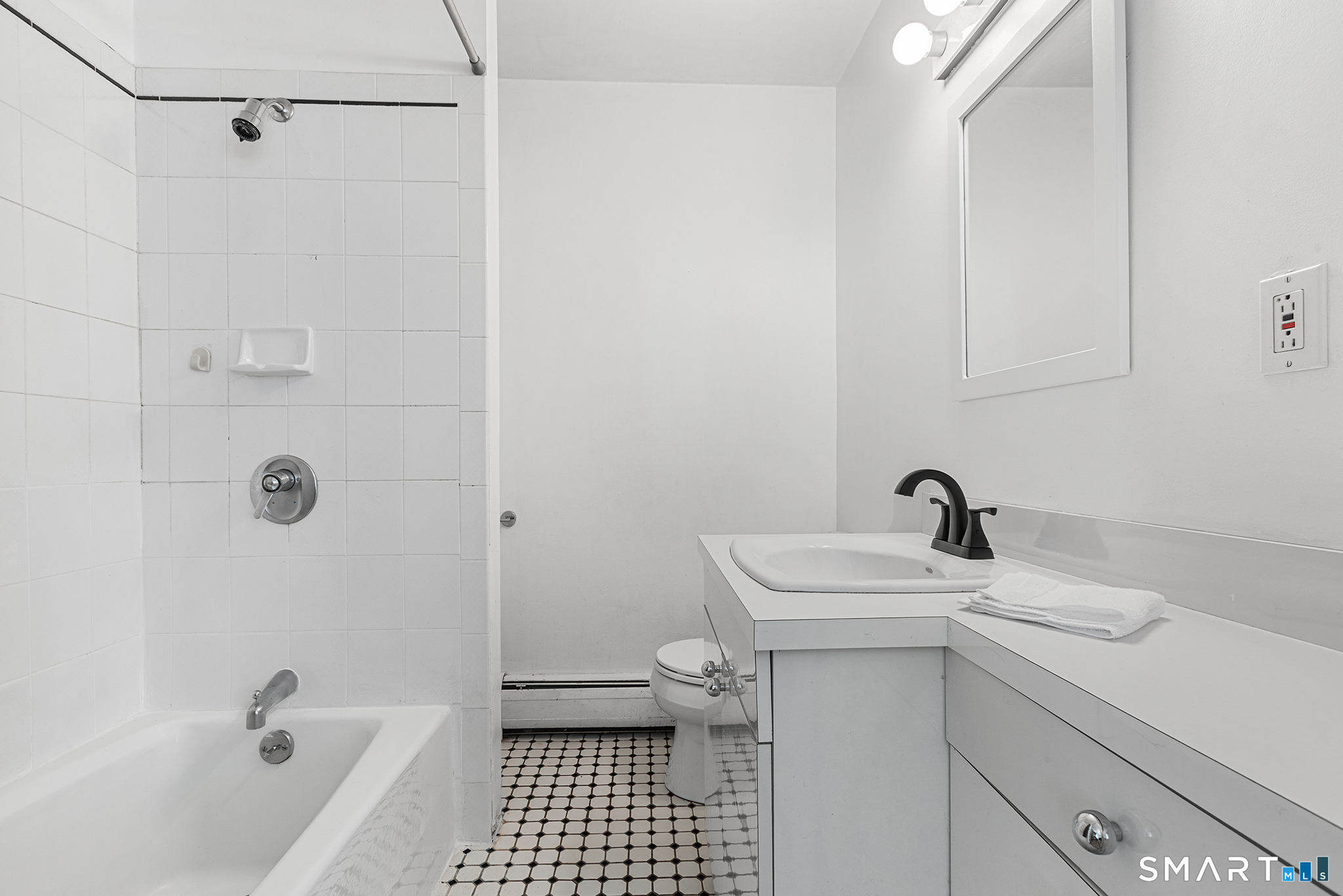 1 Eagles Nest Drive Property Photo 12