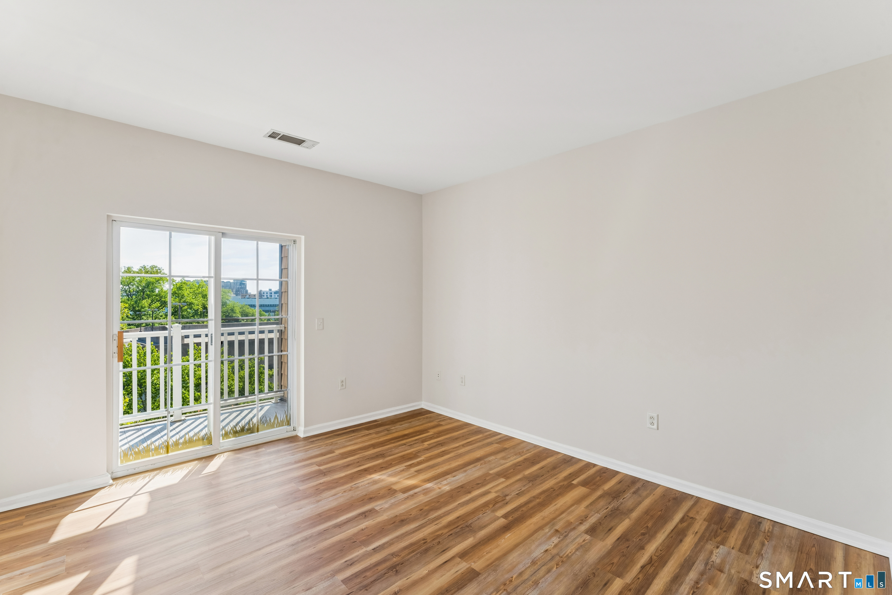 35 Broad West 417 Street Property Photo 12